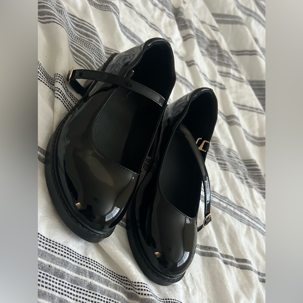Black Patent Leather Mary Jane Shoes